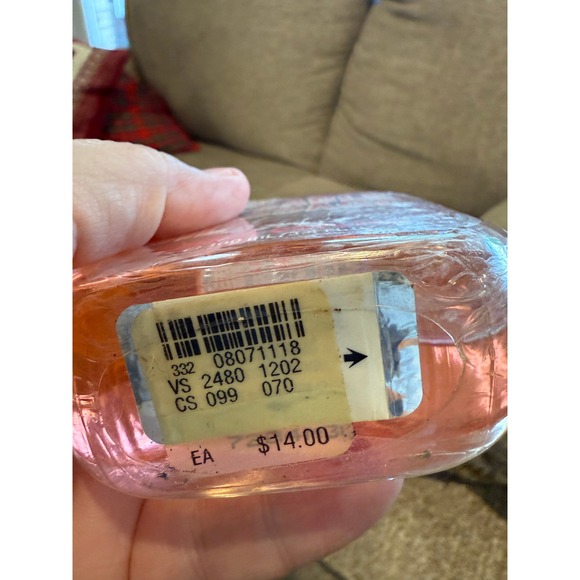 Victoria's Secret Kissable Massage Oil Cherry Cocktail Scent 100ml 3.4oz New - Picture 2 of 4